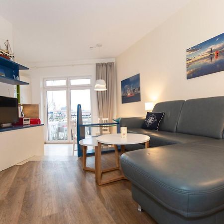 Marina 94-Rechts Cuxhaven Exterior foto