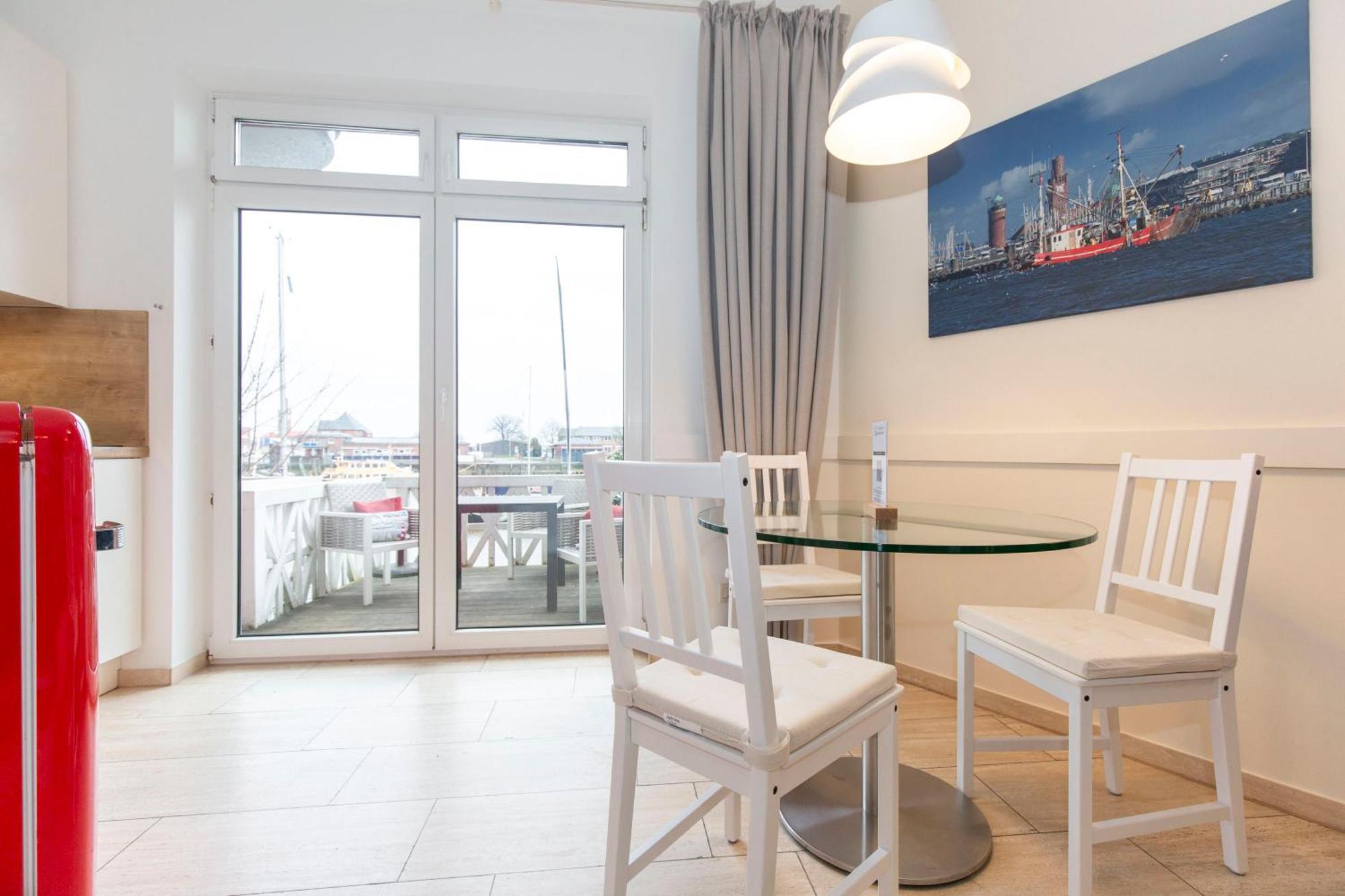 Marina 94-Rechts Cuxhaven Exterior foto